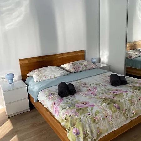 Apartman Near The Center *